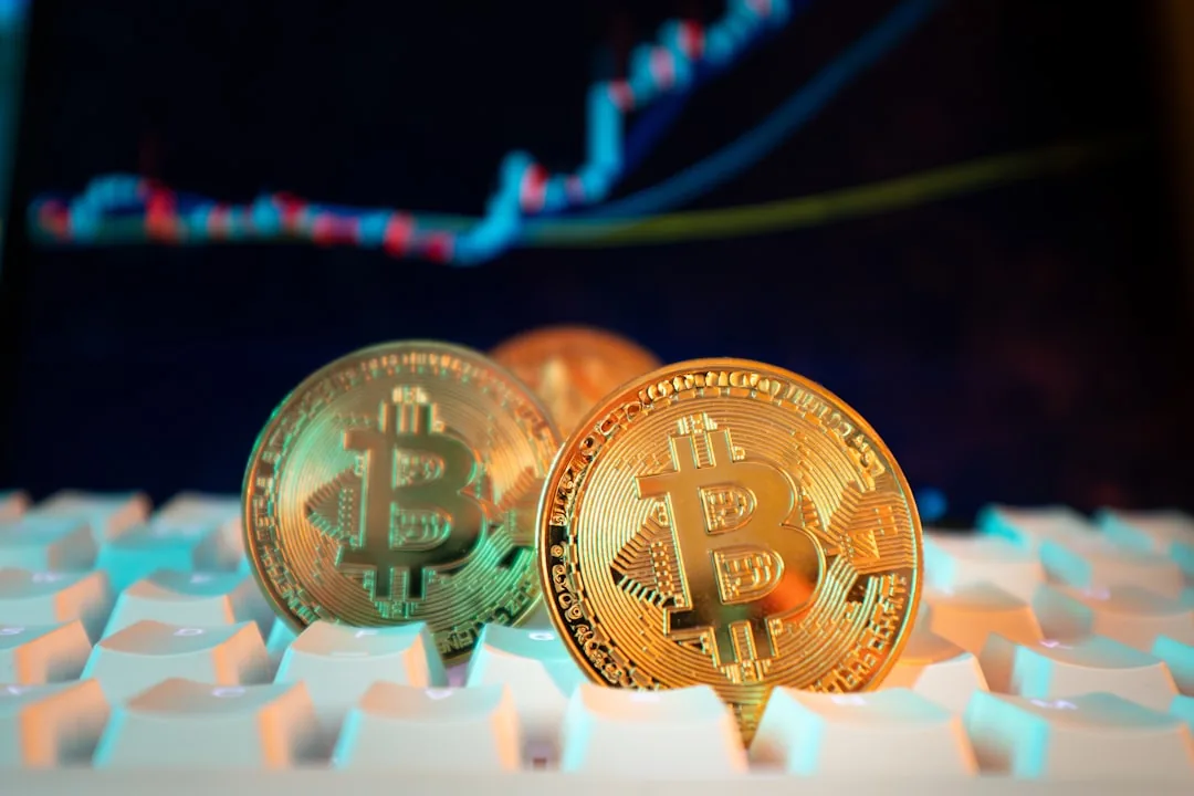 강세 약세 중립 시나리오별 REITs 유틸리티 금융 배당 섹터 영향을 비교하는 분기 차트 일러스트